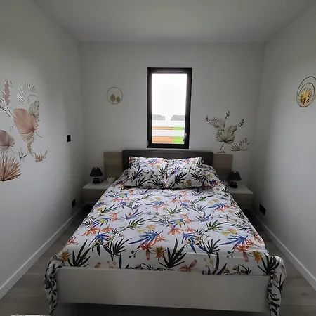 Holiday home Natiboxflo Saint-Michel-de-Chavaignes